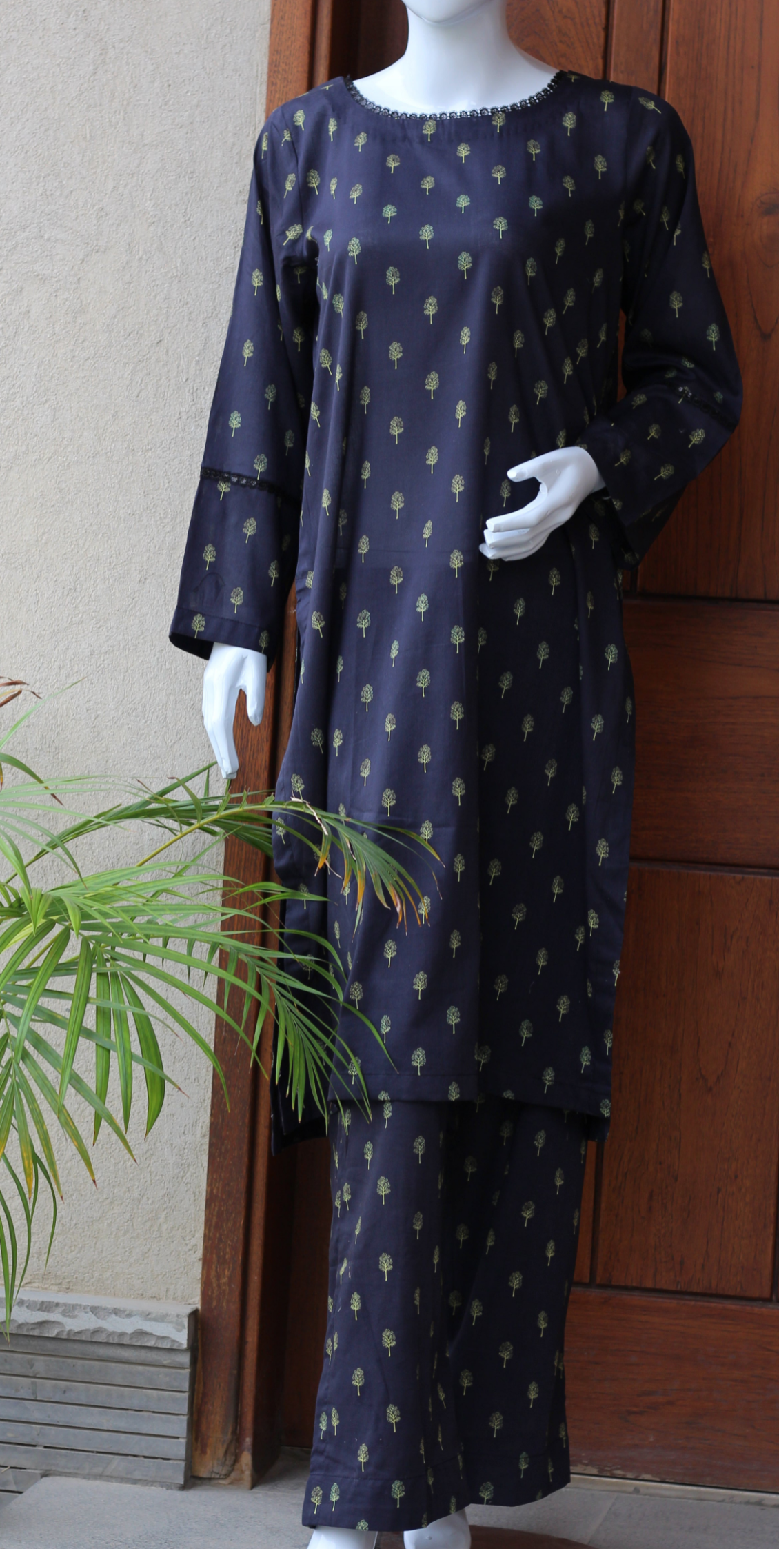 Stitched - 2 Piece Printed Lawn (Shirt + Trouser)